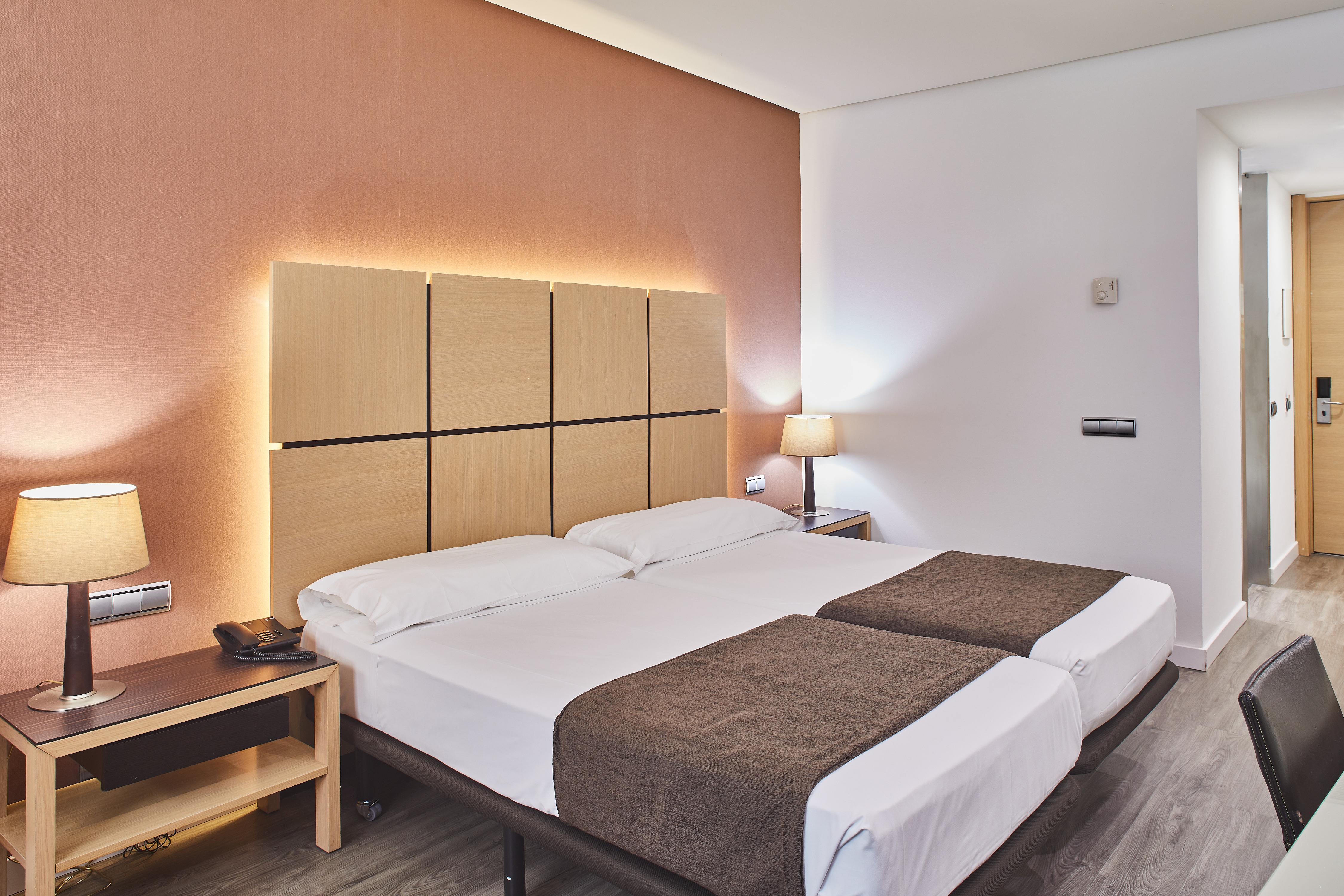 Silken Puerta Hotel