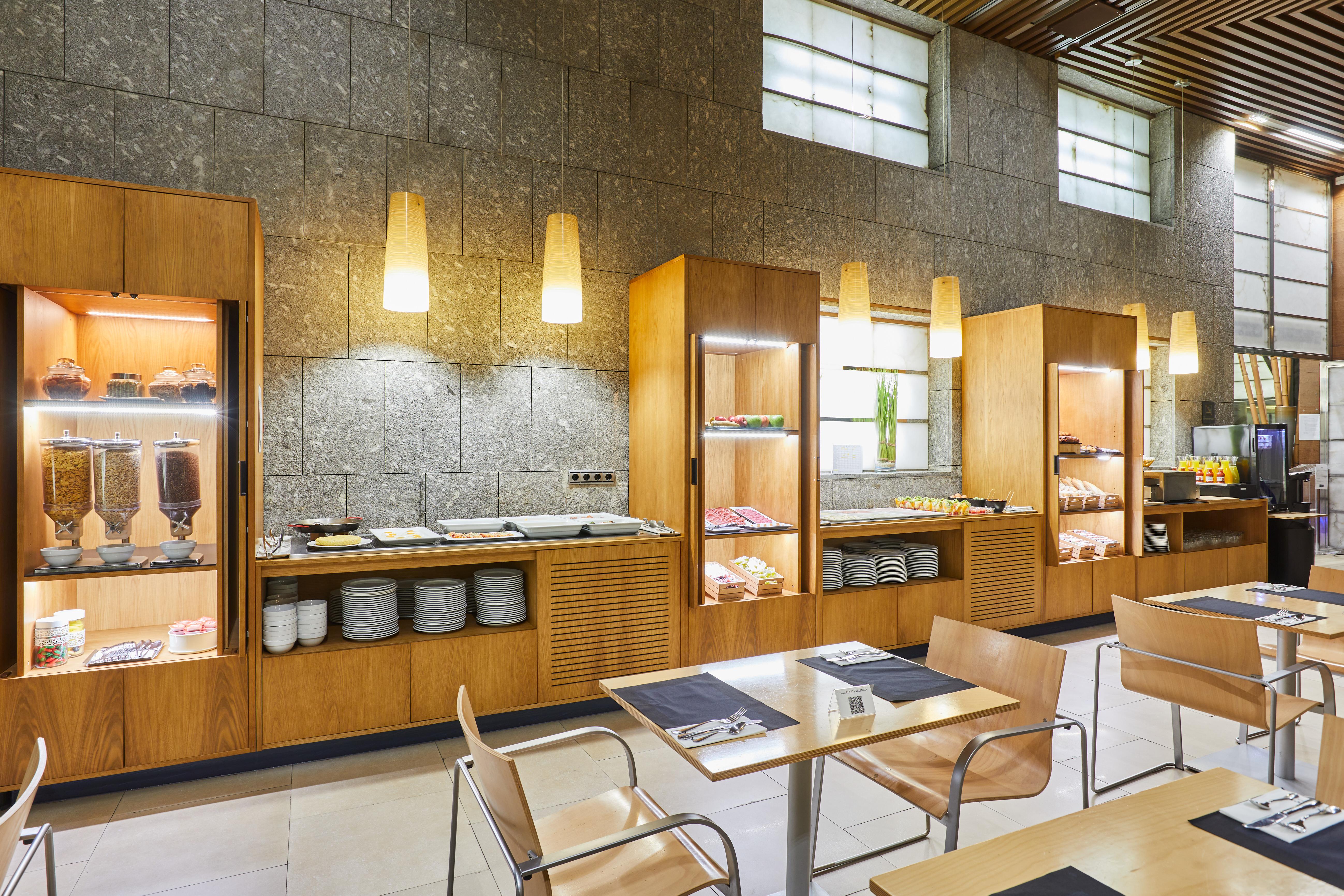 Silken Puerta Hotel 4*