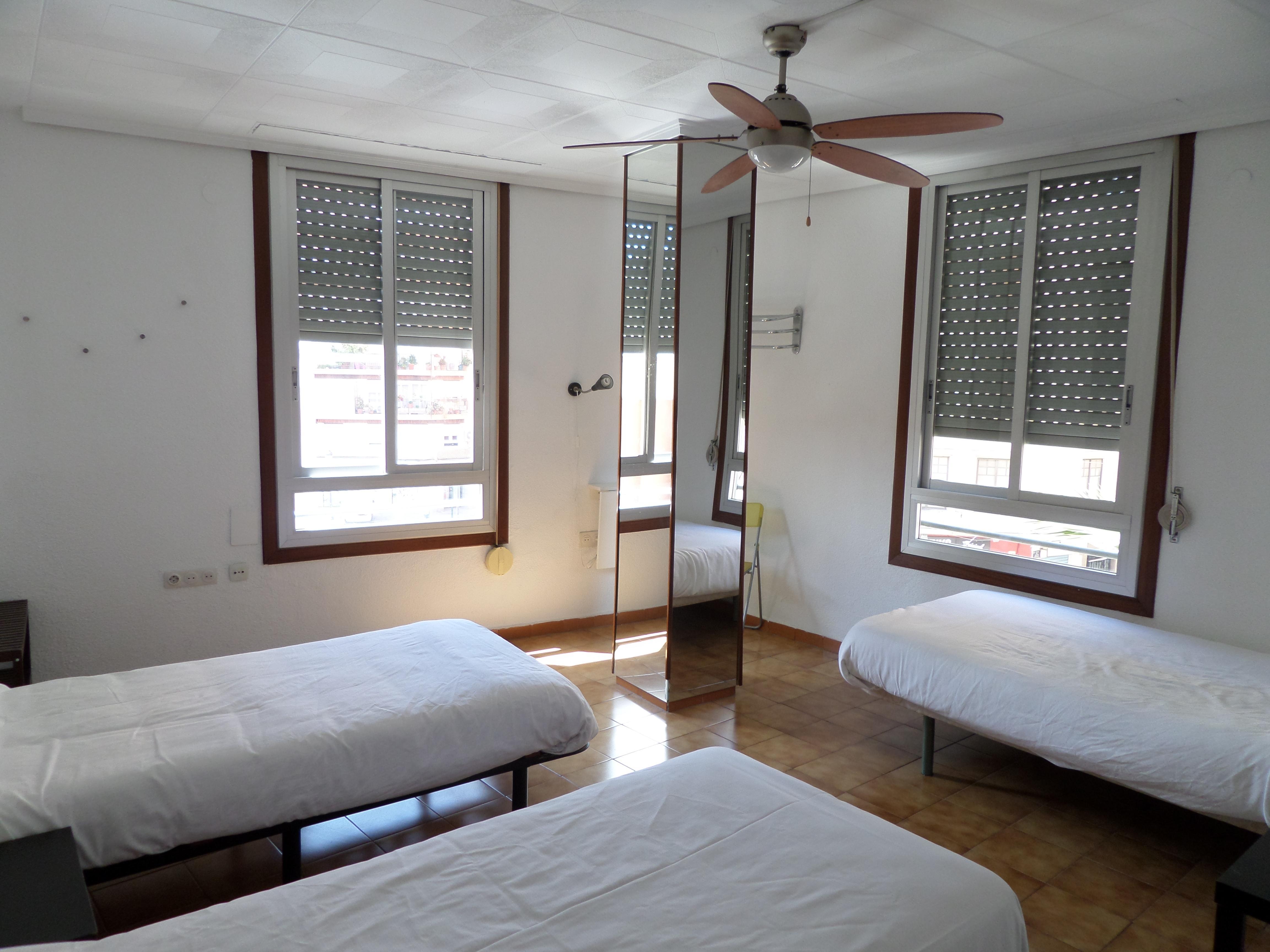 Hostel Russafa Youth