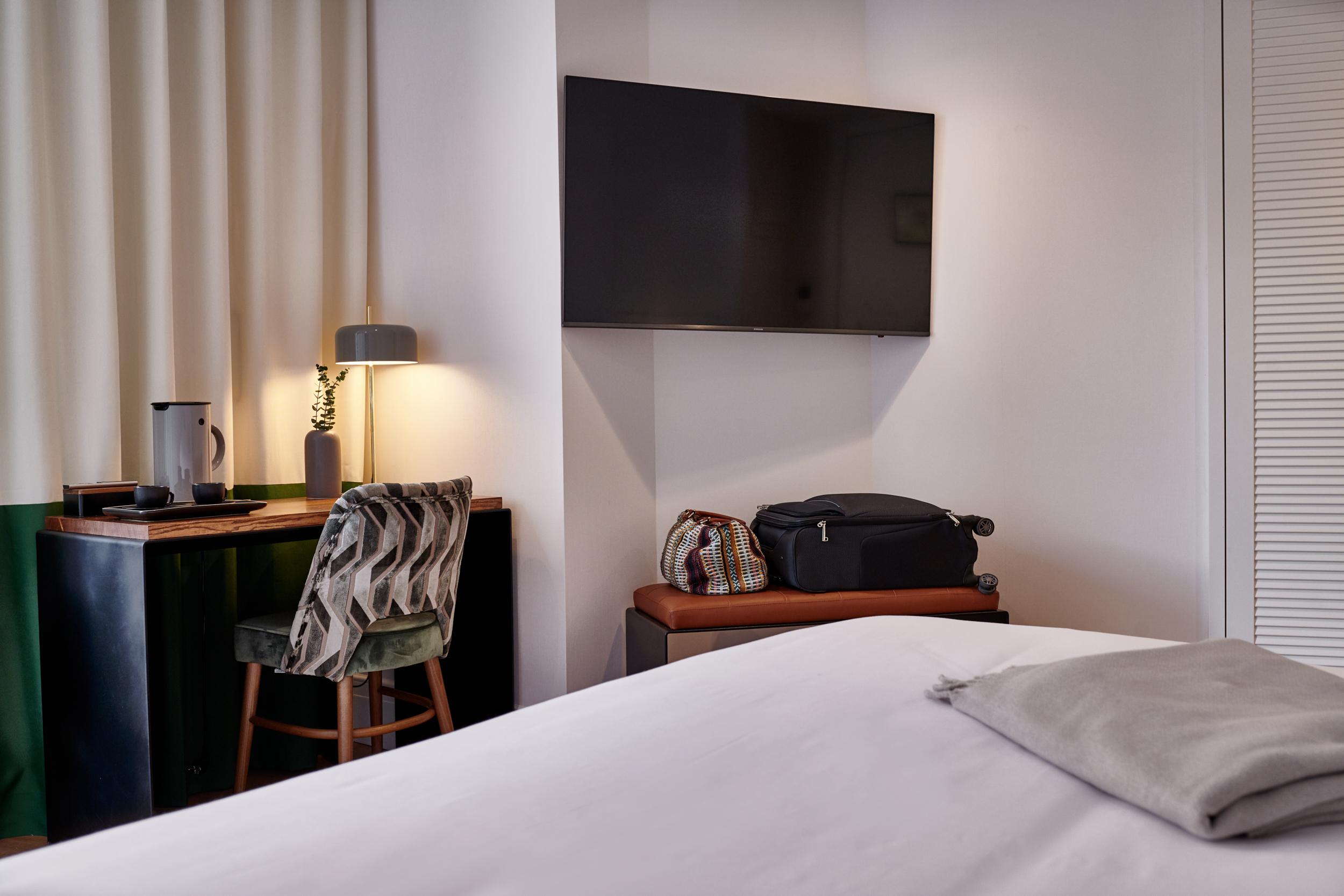 Cosmo Boutique Hotel 3*