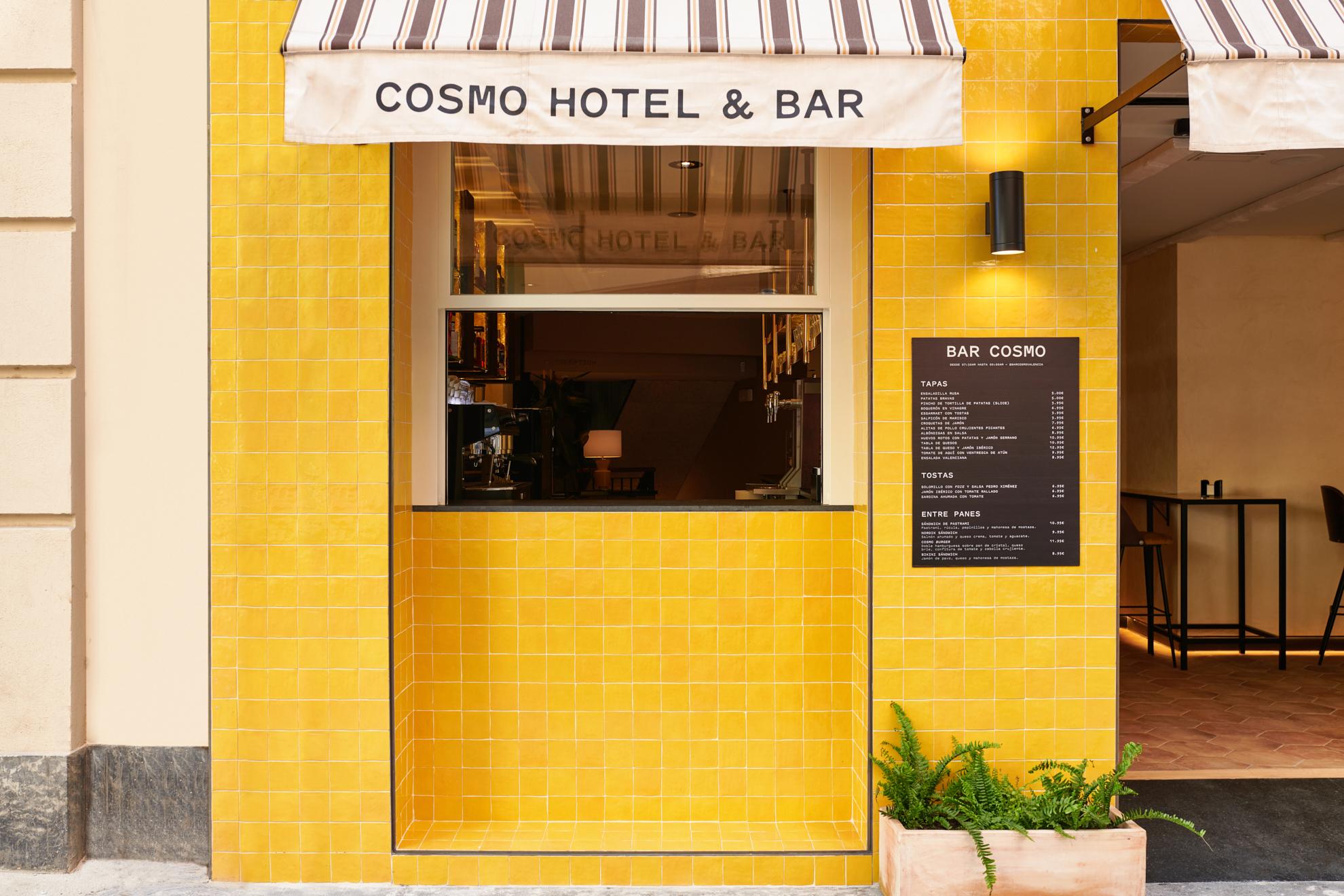 Cosmo Boutique Hotel 3*