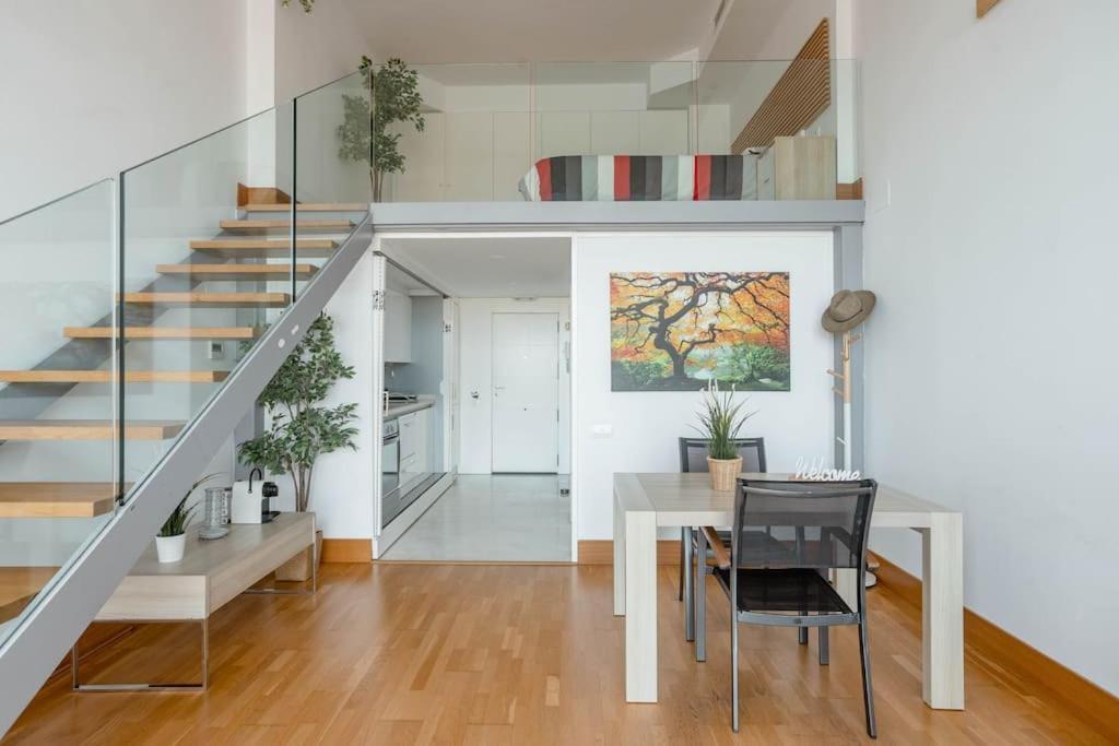 Apartamento Duplex Loft Apartamento Con Parking Gratis *
