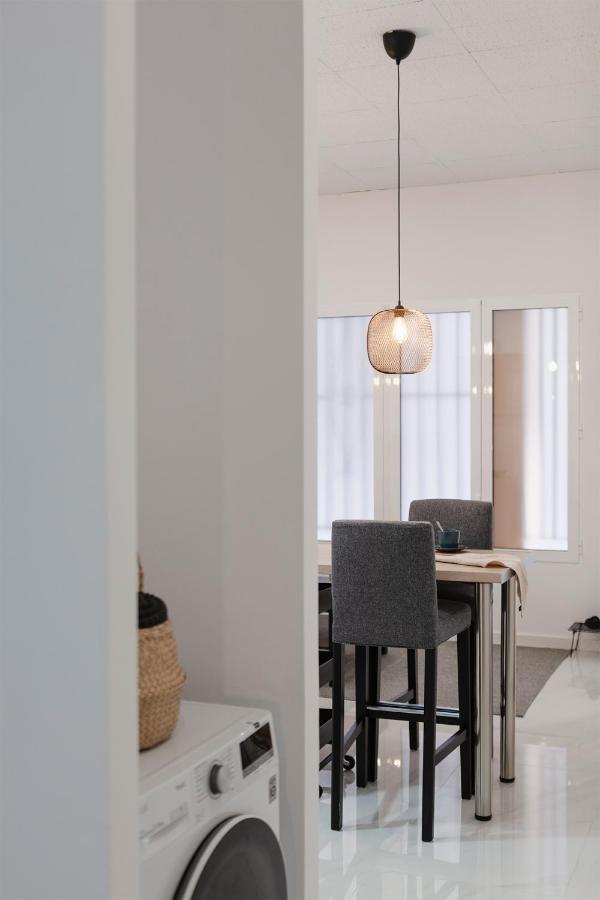 Digital Nomad Retreat 2 -great Location Near Metro Apartment *