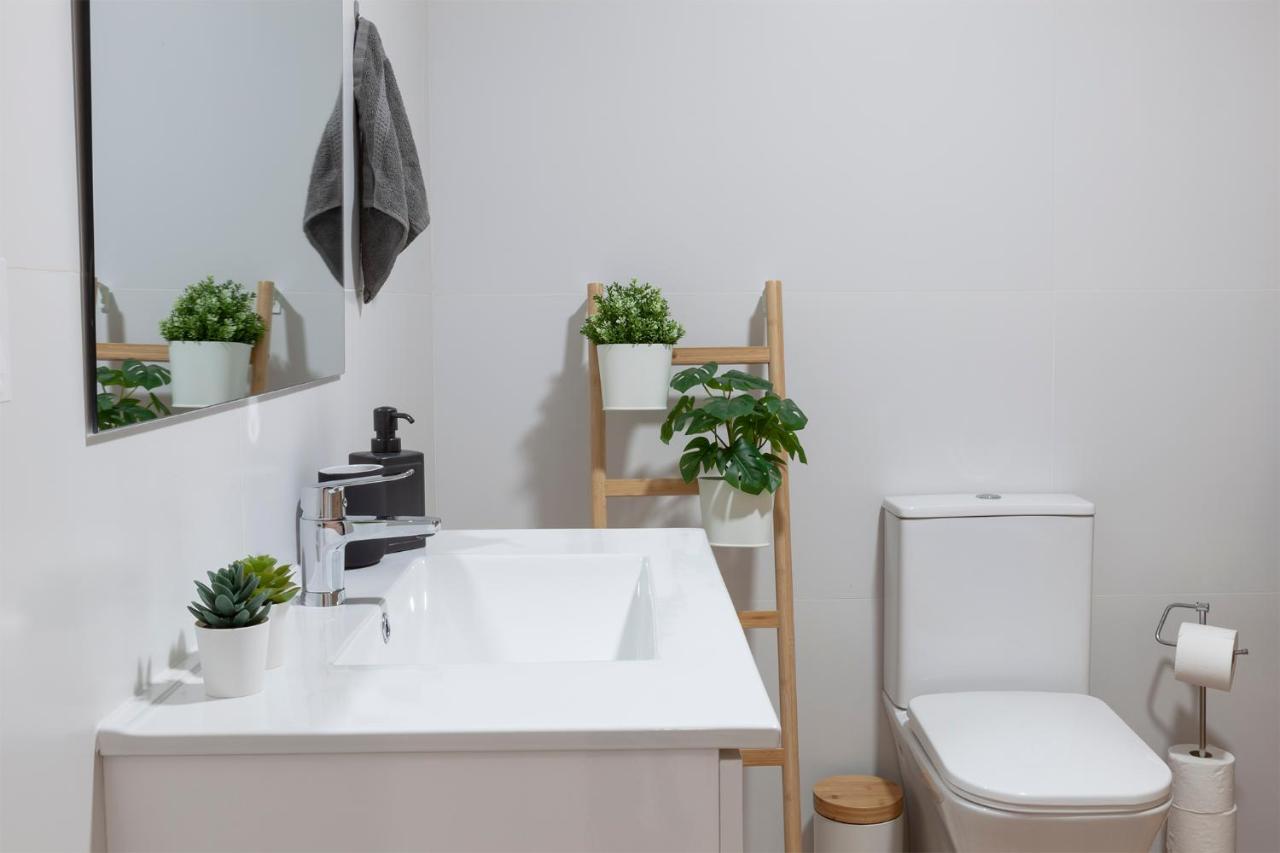 Apartment Digital Nomad Retreat 2 -great Location Near Metro