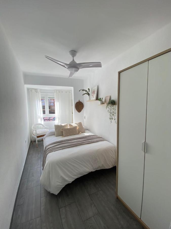 Apartment Malvarrosa, Cabanal, Wifi Free. Ca' Micaela. *