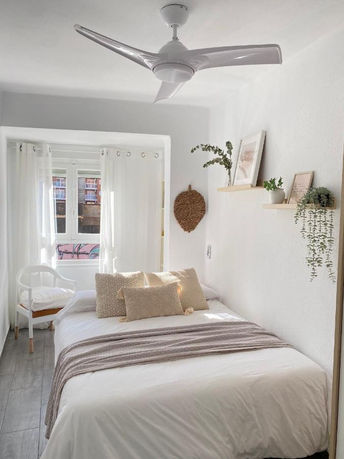 Malvarrosa, Cabanal, Wifi Free. Ca' Micaela. Apartment *