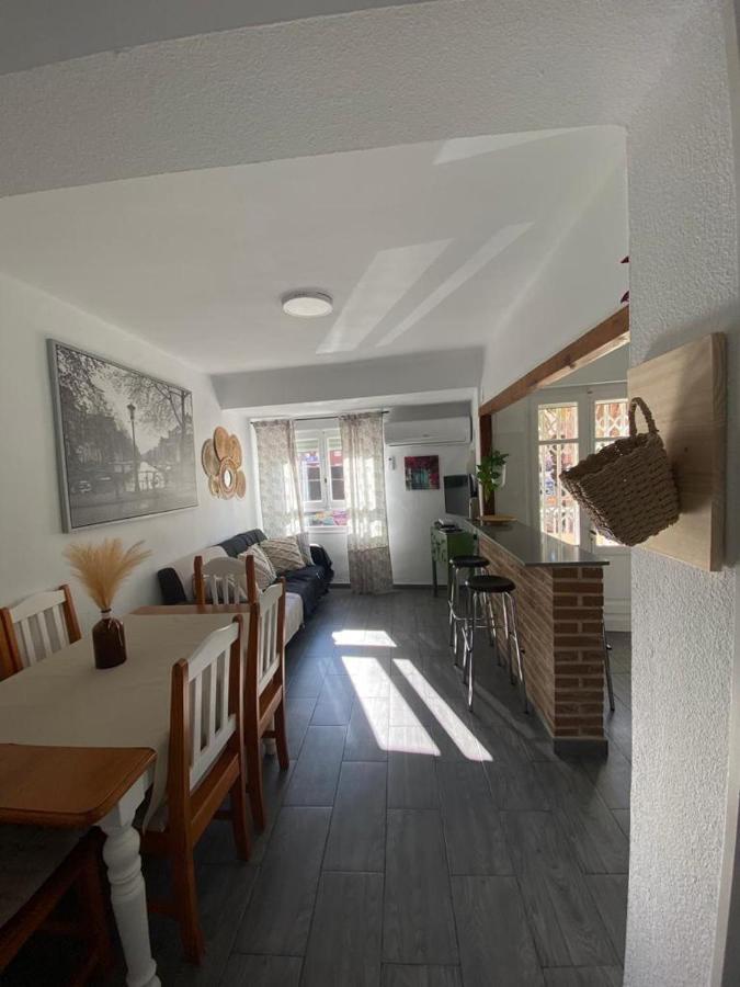 Malvarrosa, Cabanal, Wifi Free. Ca' Micaela. Apartment *