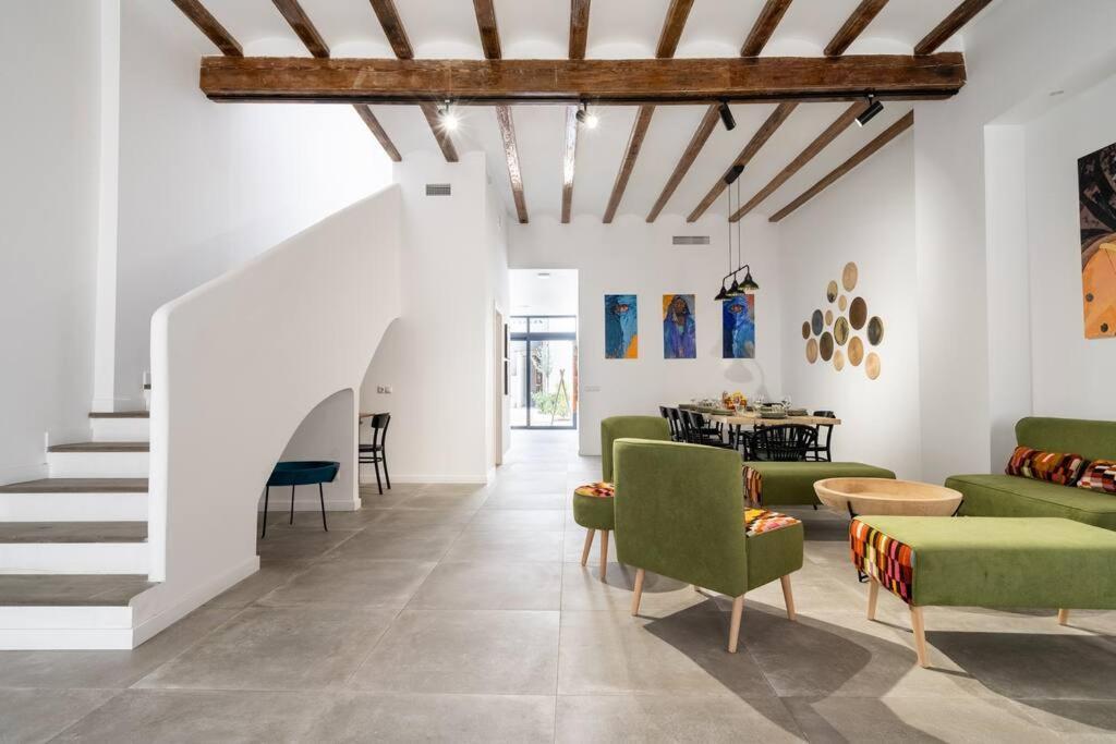 Maison Avec Piscine A *