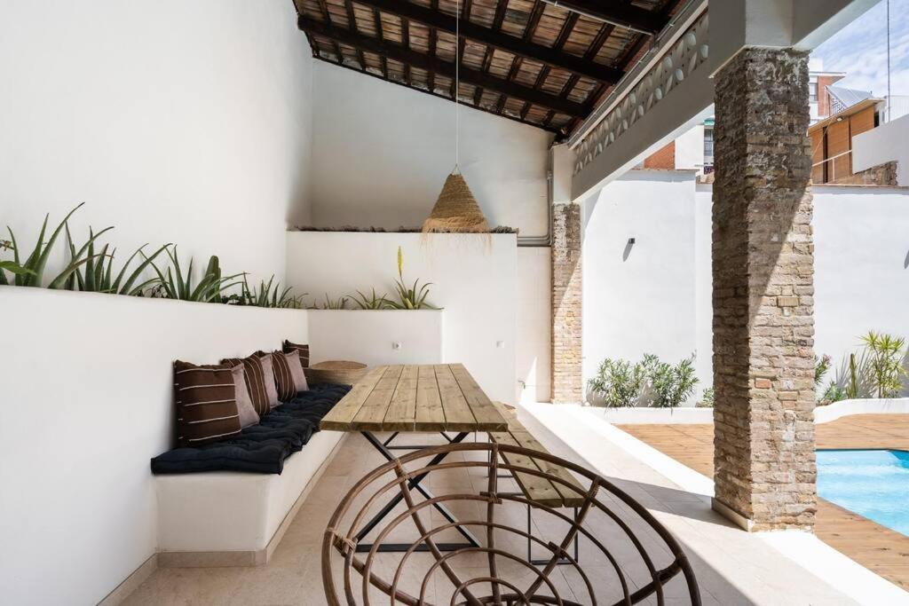 Villa Maison Avec Piscine A *