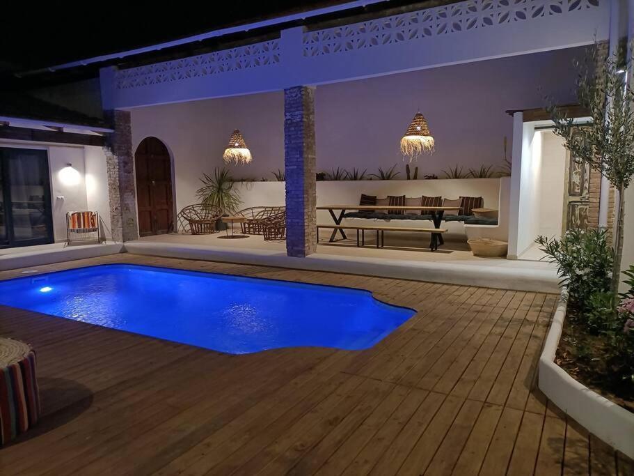 Villa Maison Avec Piscine A
