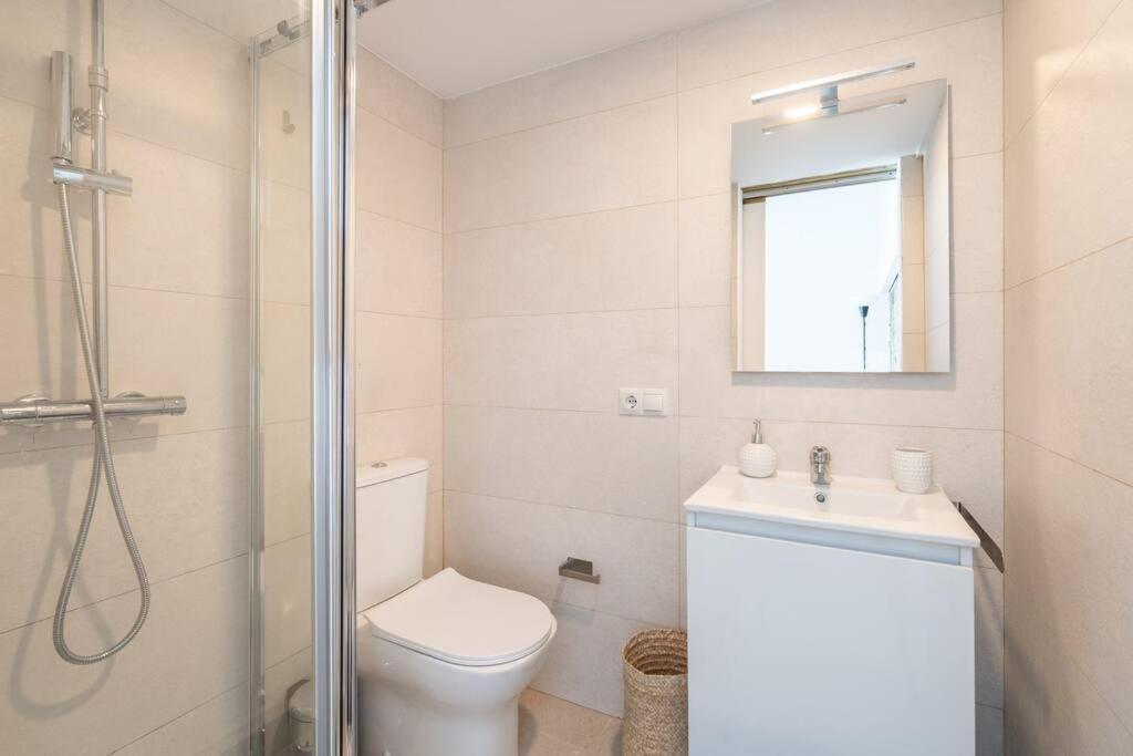 Maison Avec Piscine A Villa Valencia