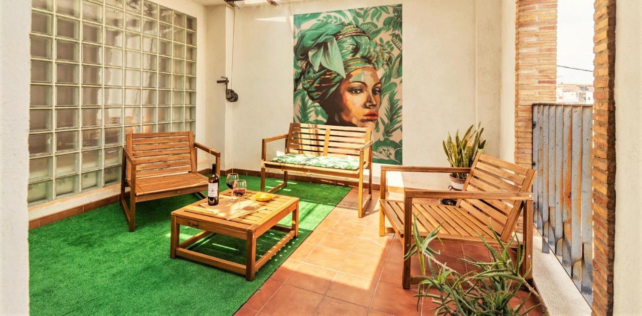 Appartement Penthouse Duplex In A 4 Floors Spanish House -8 Min To Center By Metro *
