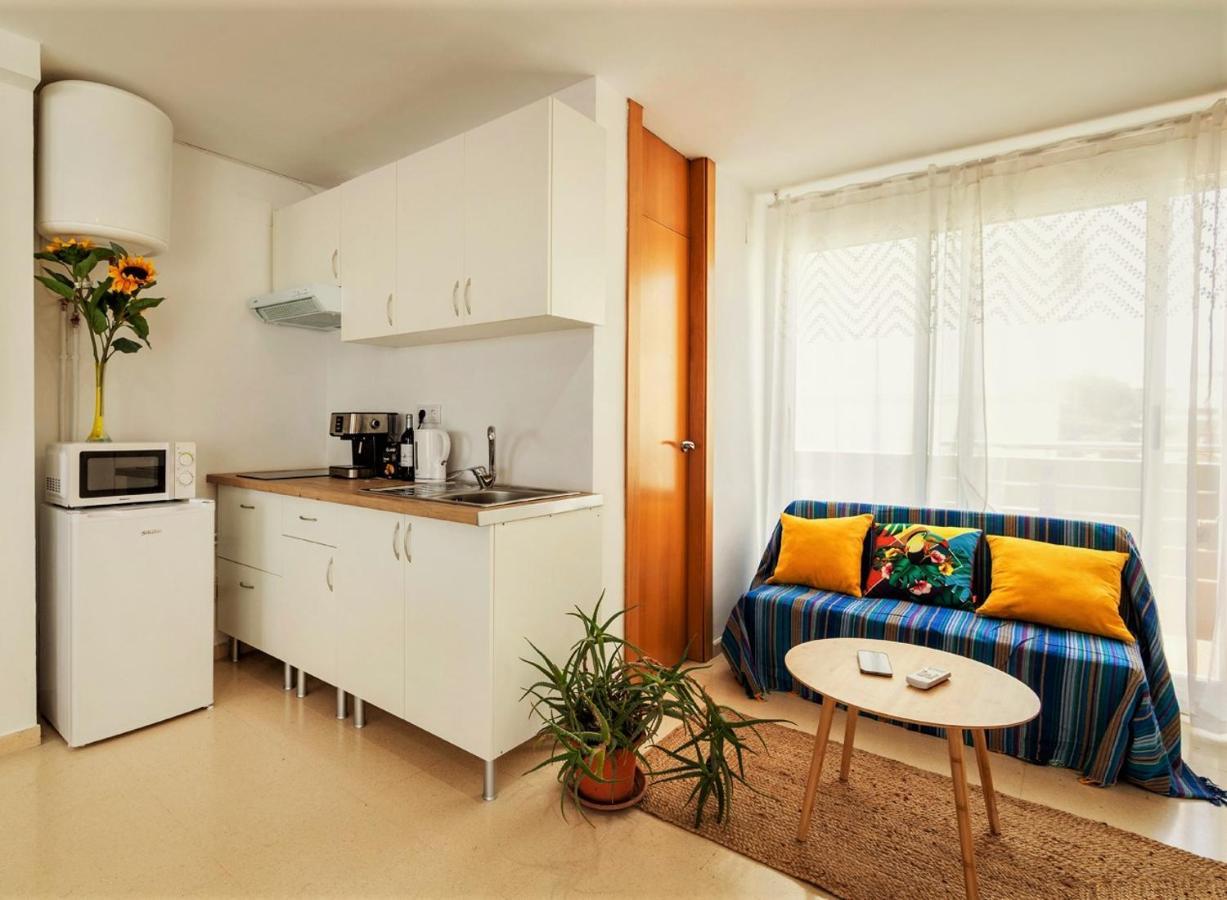 Appartement Penthouse Duplex In A 4 Floors Spanish House -8 Min To Center By Metro *