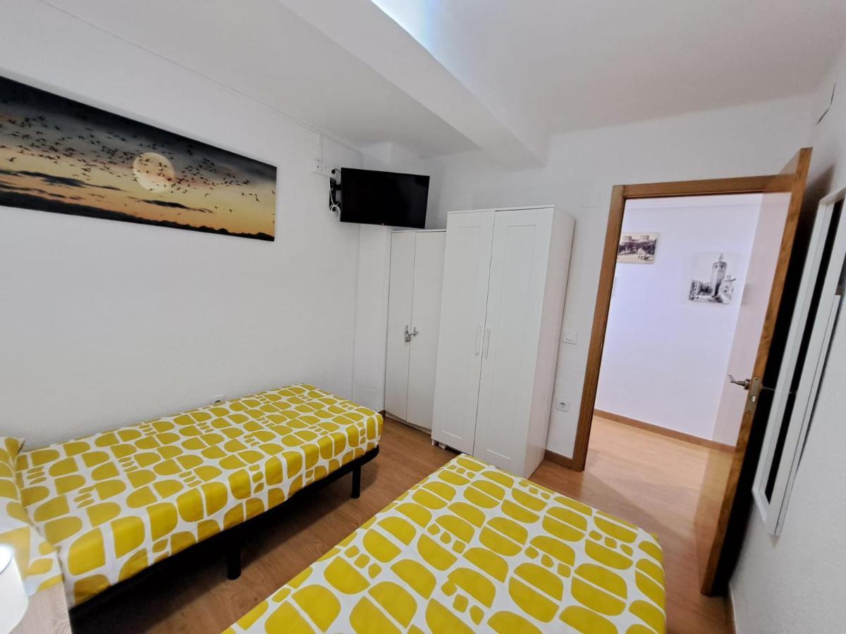 Apartment Centrico En Proximo Parada De Metro Angel Guimera
