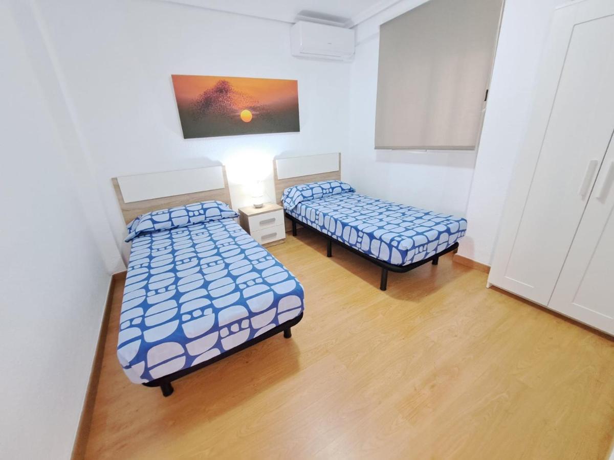 Centrico En Proximo Parada De Metro Angel Guimera Apartment Valencia