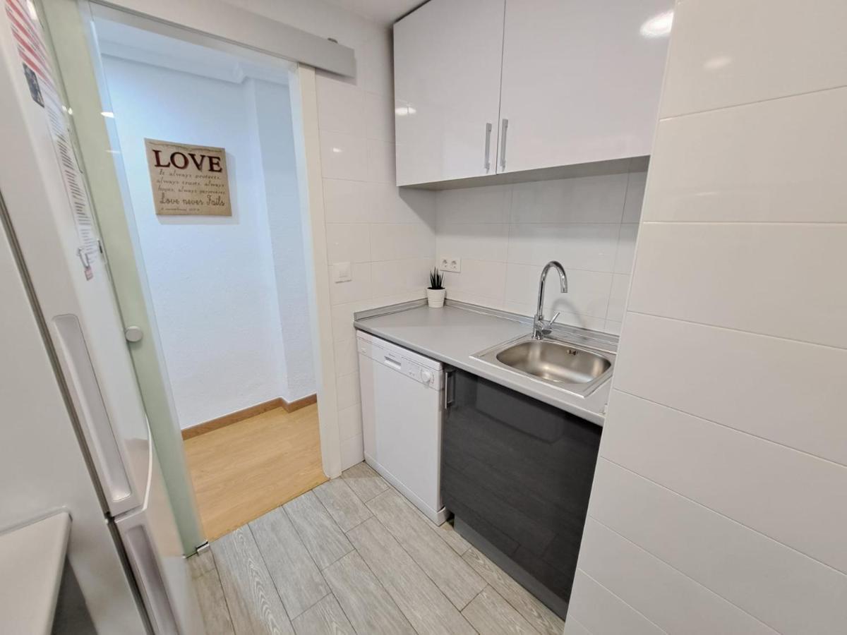 Centrico En Proximo Parada De Metro Angel Guimera * Valencia
