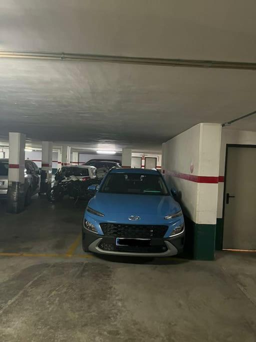 Comodo Y Espacioso Con Parking Valência