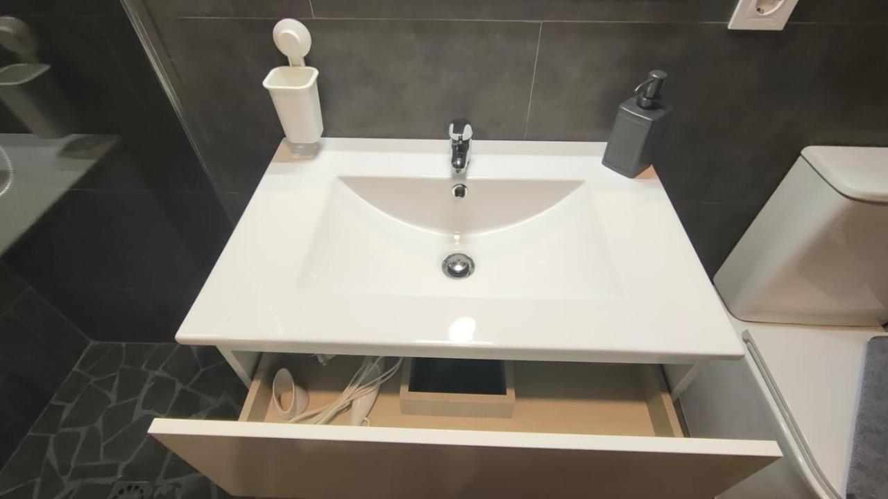 Small And Cozy - G10 Valência