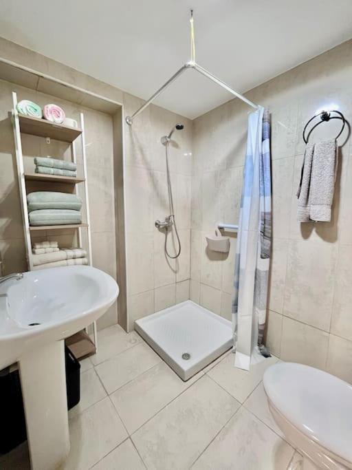 Apartamento Planta Baja, Playa Arenas, Cabanyal *