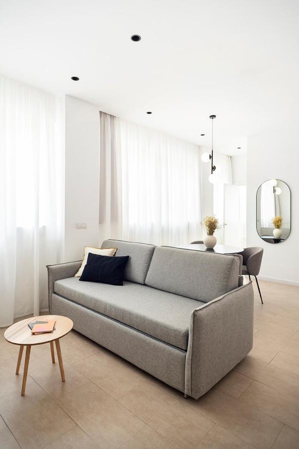 Aparthotel Blanq Marina Suites Valencia