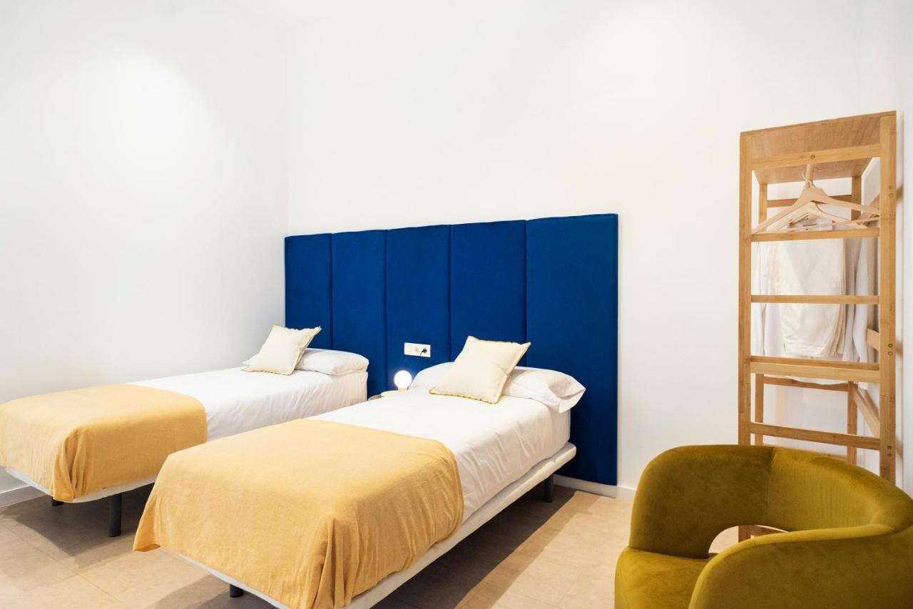 Aparthotel Blanq Marina Suites Valencia