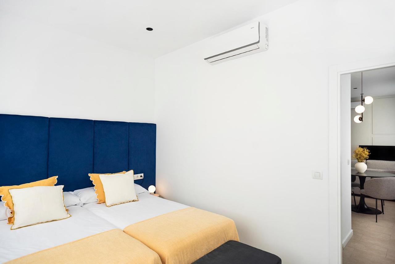 Aparthotel Blanq Marina Suites