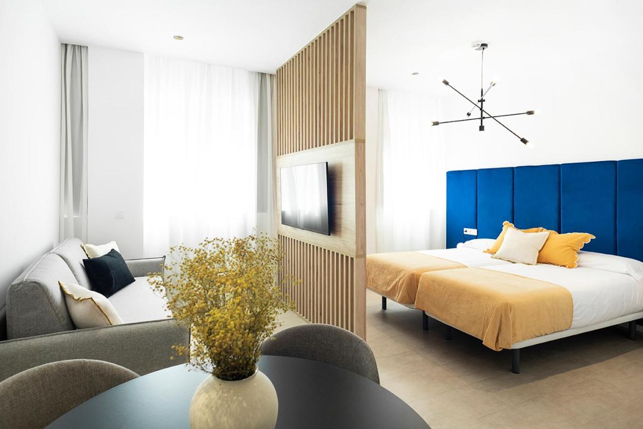 Blanq Marina Suites Valencia
