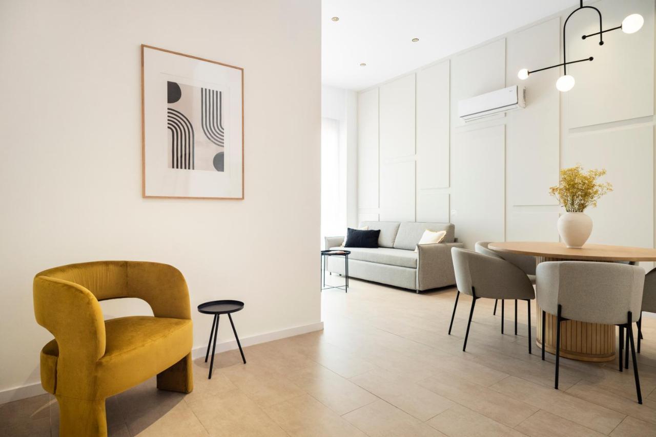 Blanq Marina Suites Aparthotel *