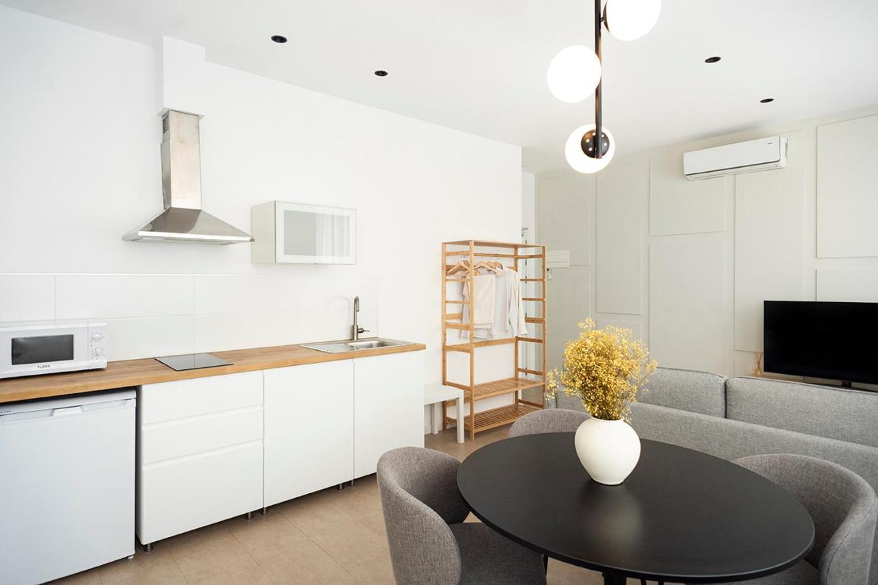 Blanq Marina Suites * Valencia