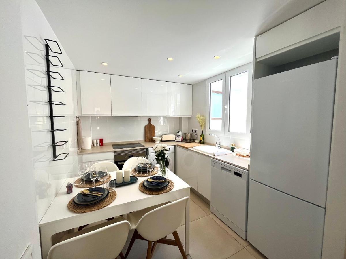 Luxury Center Apartment