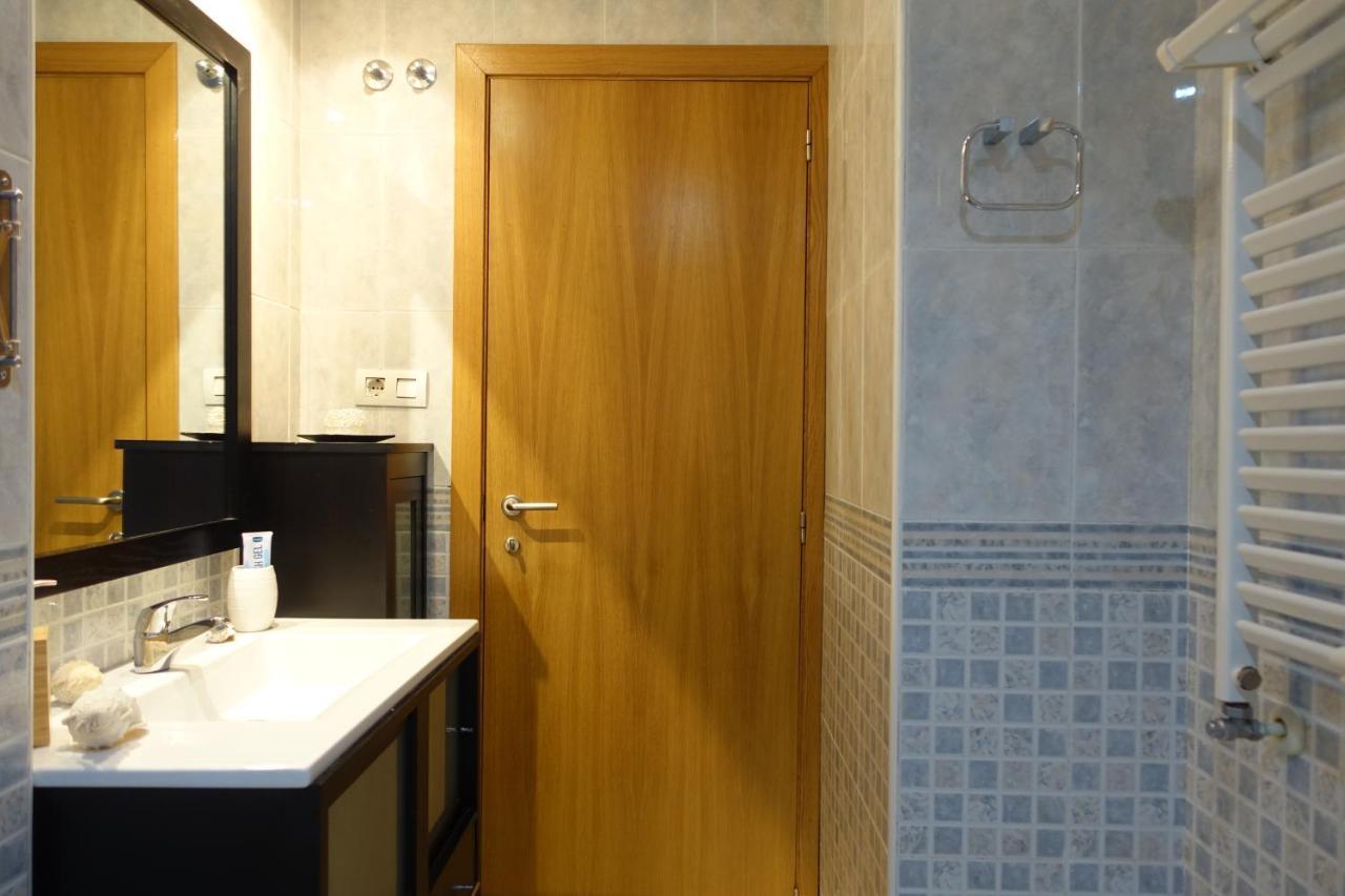 ☆the Peaceful Homestay☆ W/ Terrace⌘parking⌘bbq Accommodatie bij particulieren Valencia