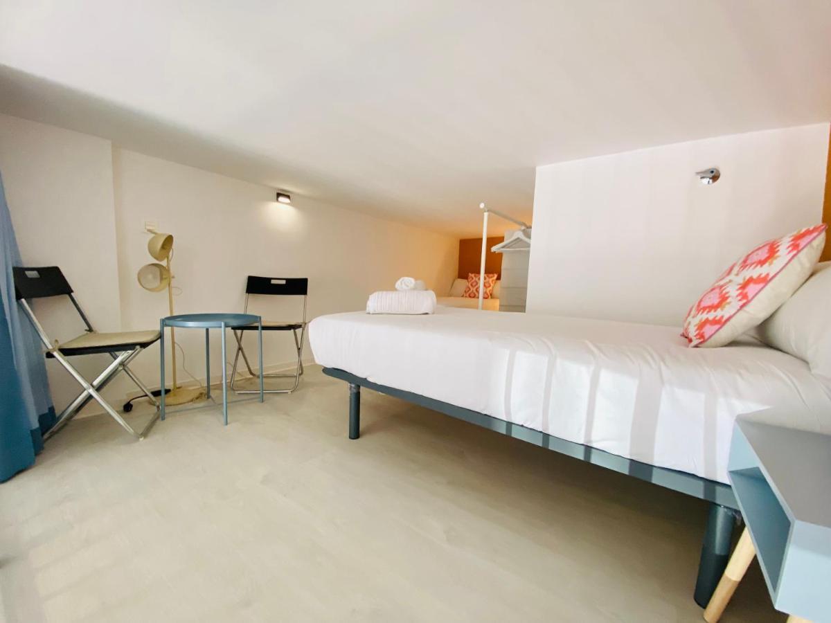 Modern Designed Loft In Russafa Valência