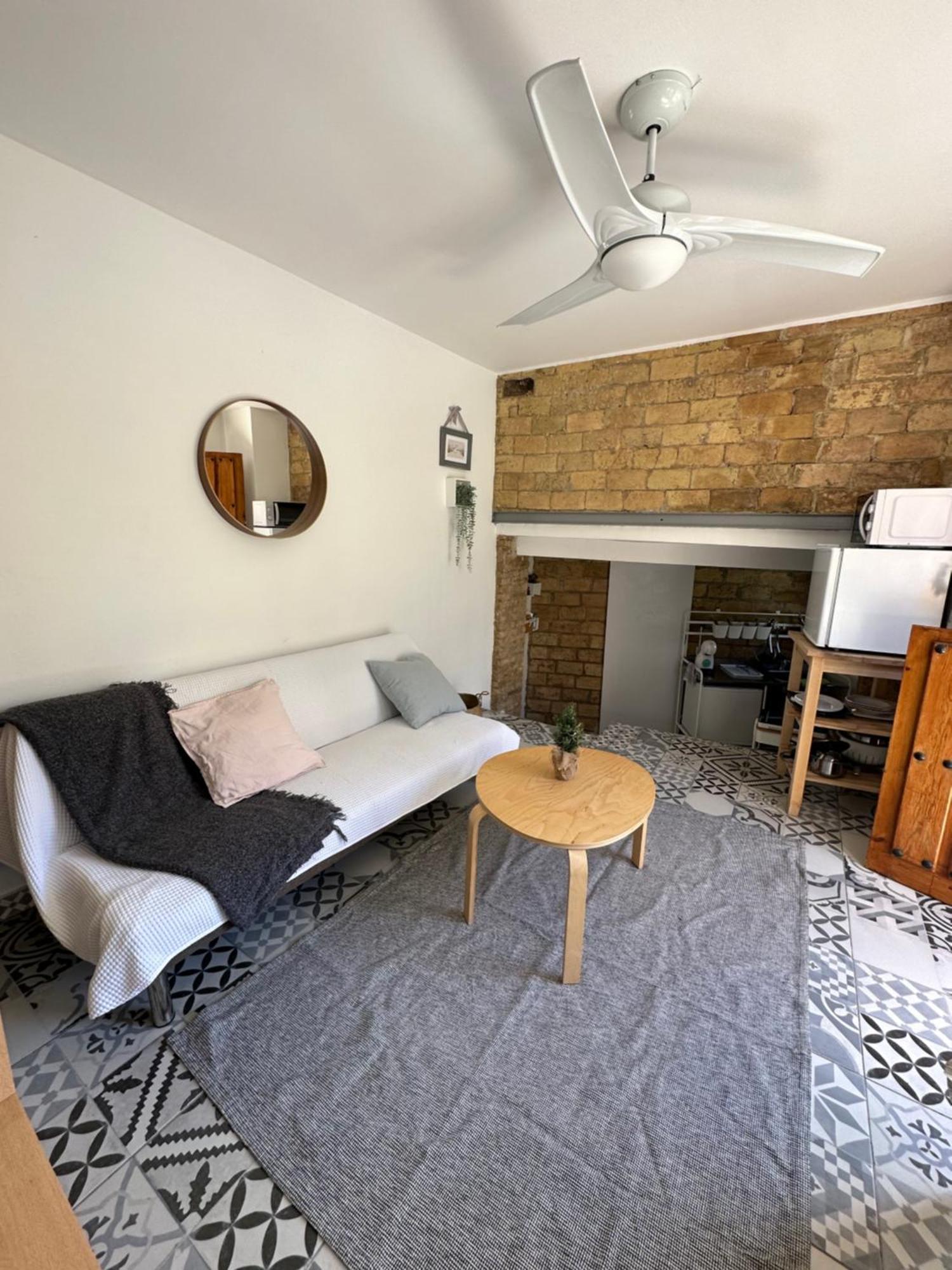 Apartment Precioso Con A/a En Ruzafa Con Terracita Privada Y Acceso A Un Jardin, 2-3 Personas Valencia