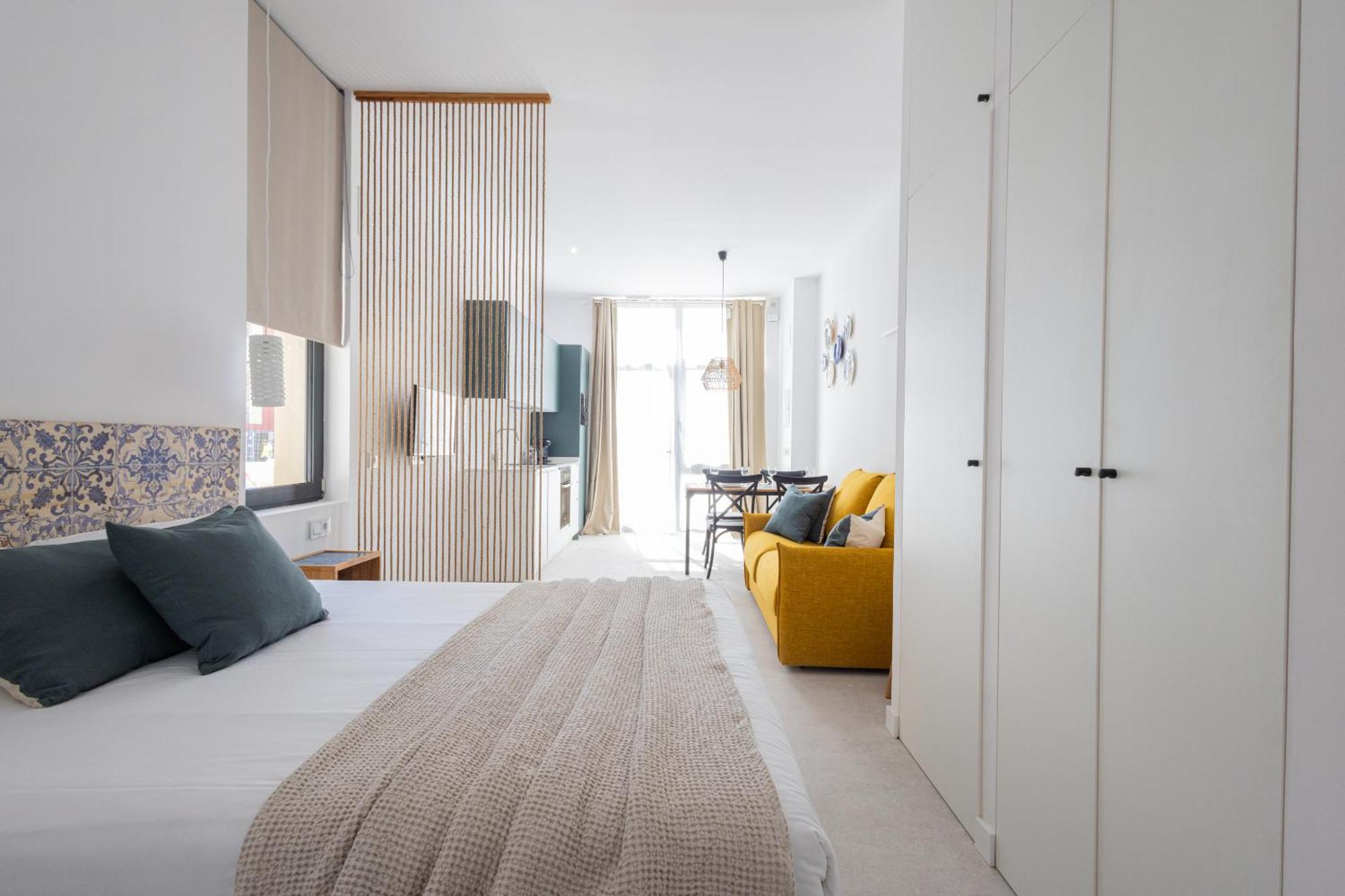 Florit Flats - Stylish By The Joaquin Sorolla Station * Valencia