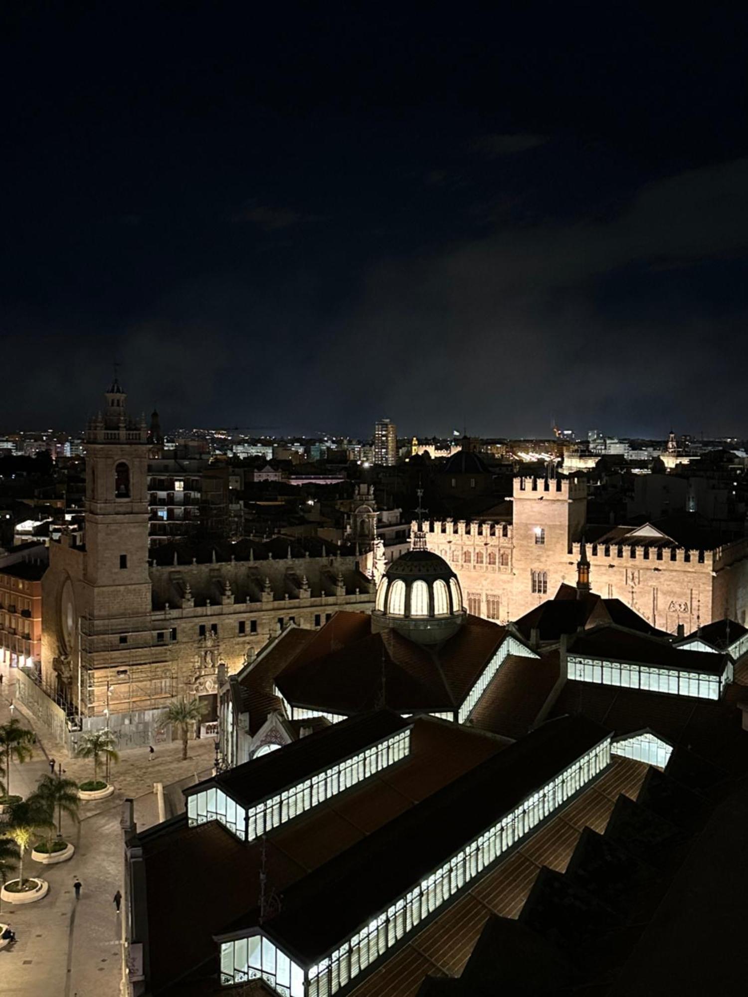 Mirador 2 Del Mercado - Con Bano Privado En El Centro De La Ciudad Vella Privatunterkunft *