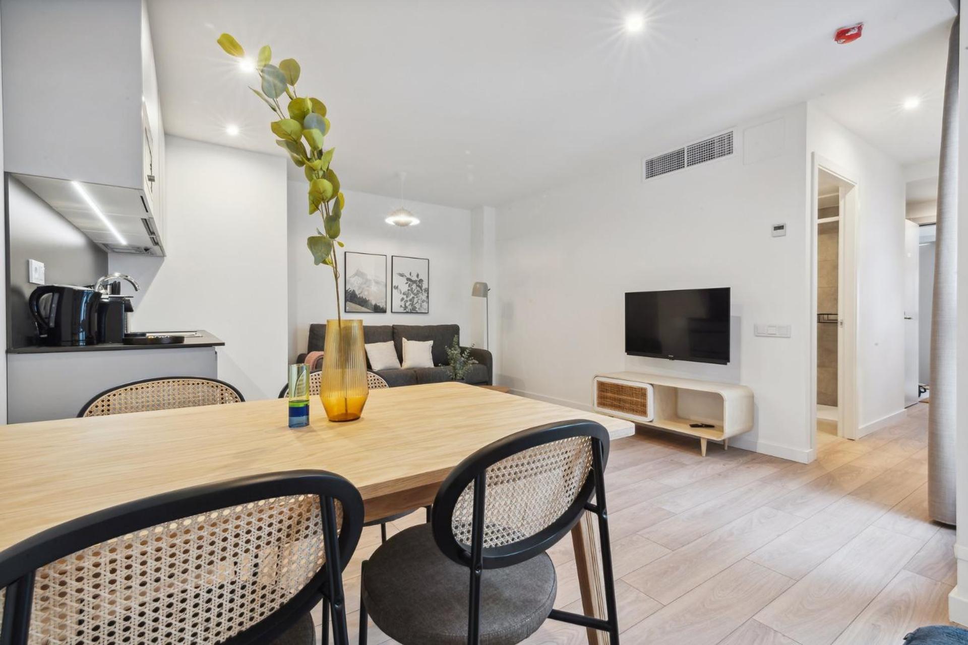 Limehome Carrer Del Pare Palau I Quer Apartment