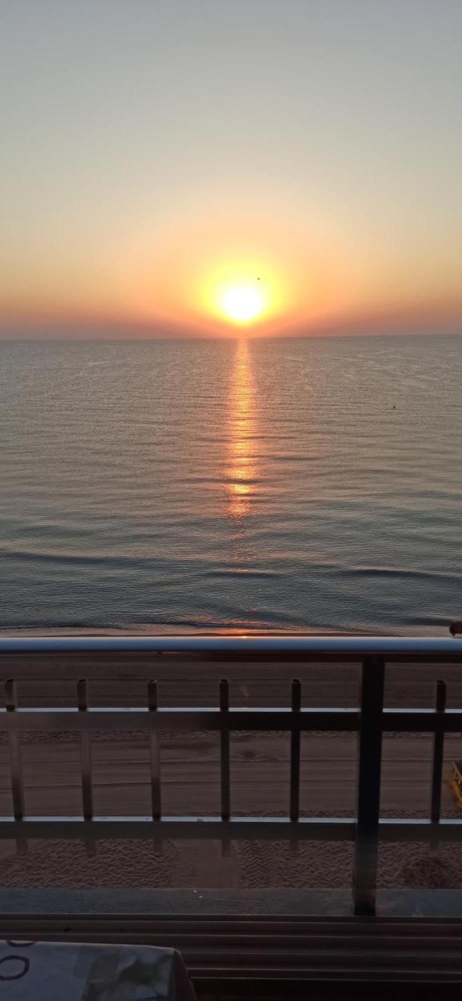 Blue Double Private At Front - En La Playa Piso Compartido Homestay Valencia