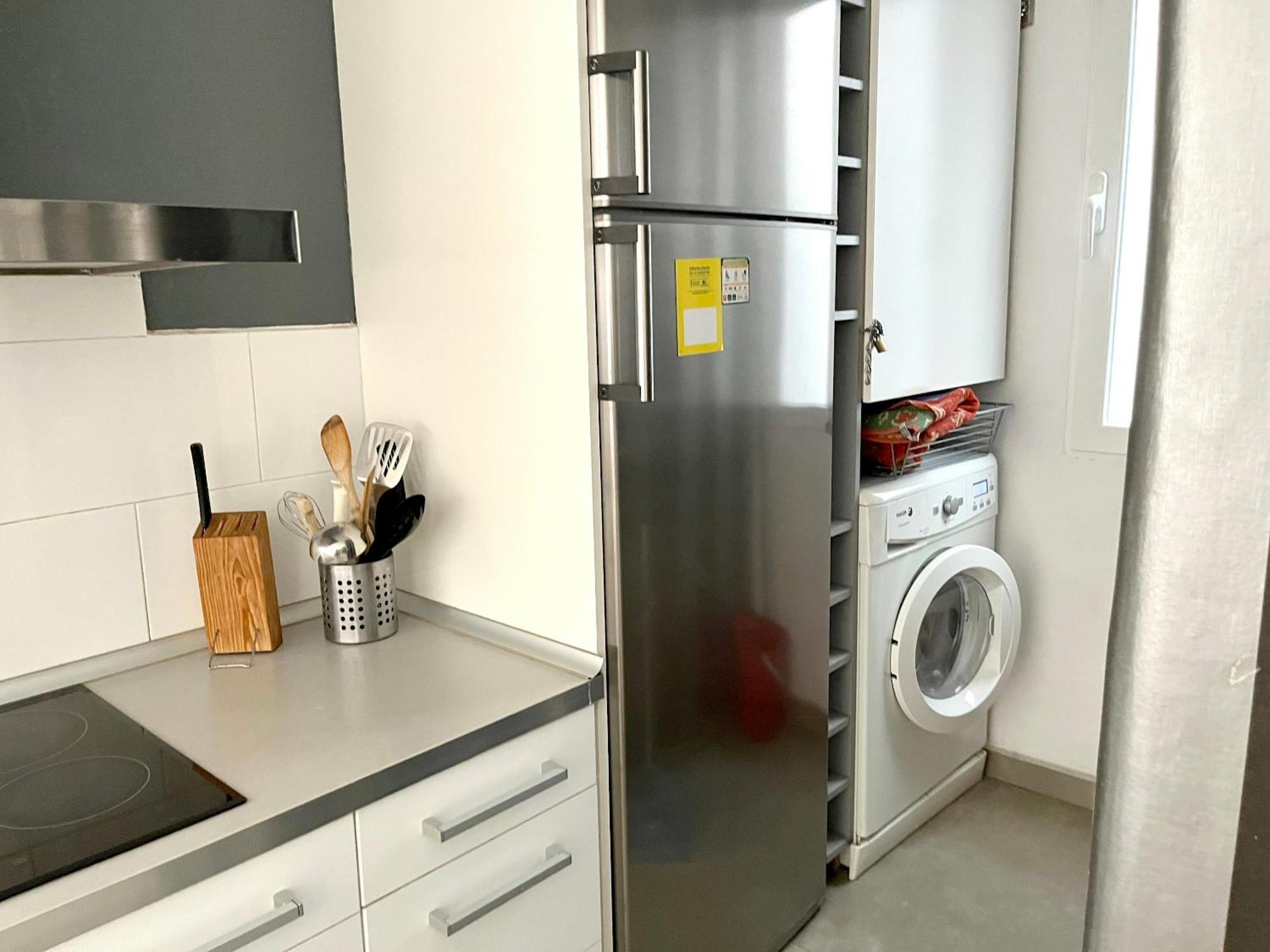 Modern In 90 M² Wheelchair Access Apartment