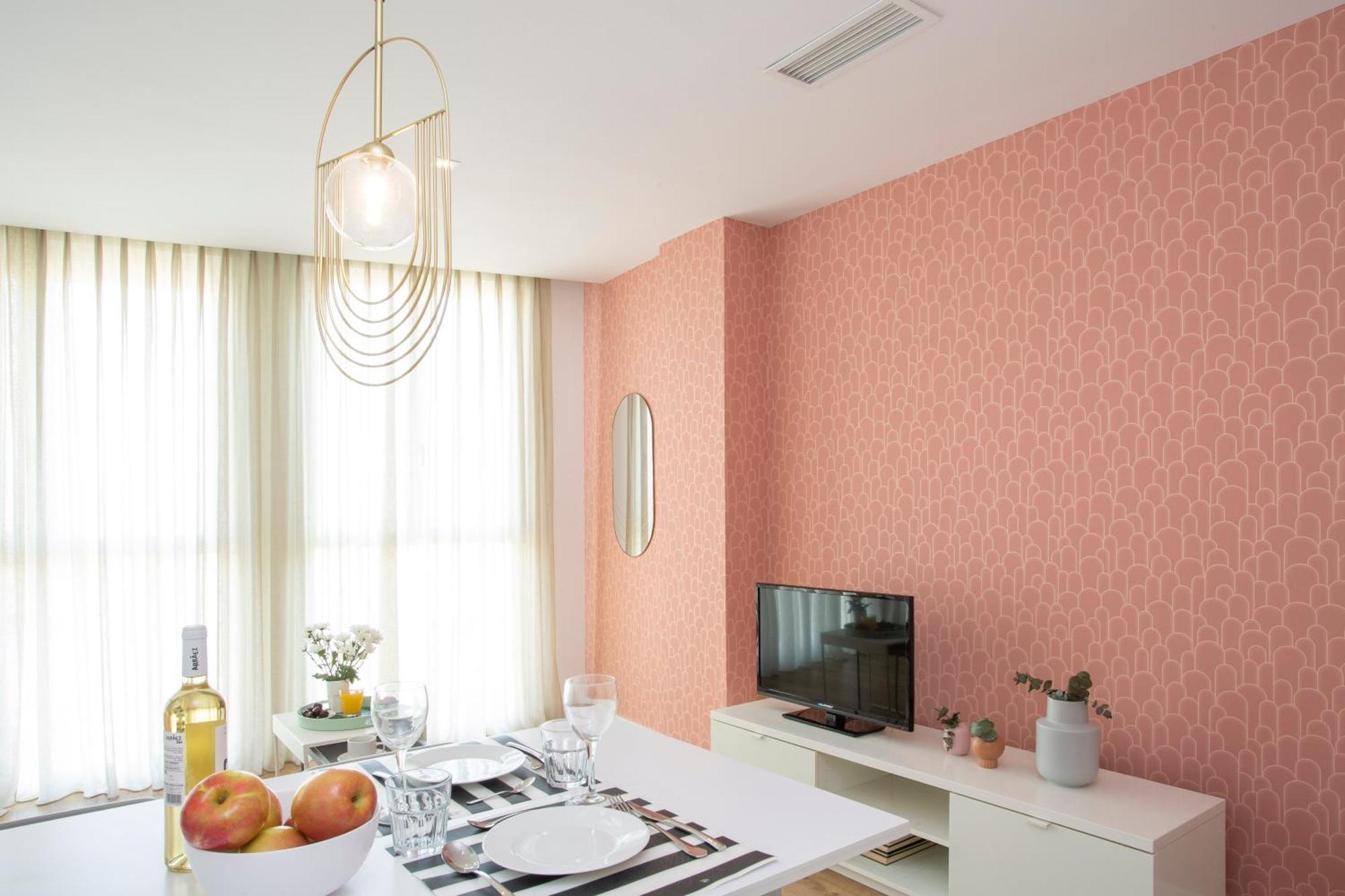 Singularstays Mar44 *