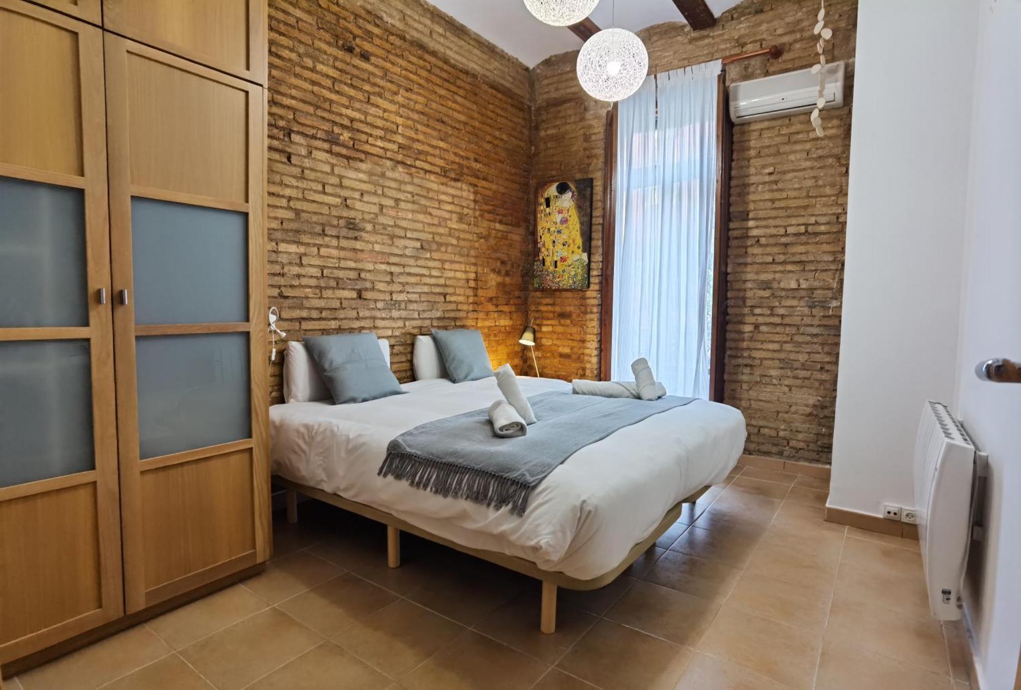 Enjoy 4 Pax At Ruzafa With Sunny Terrace Apartamento