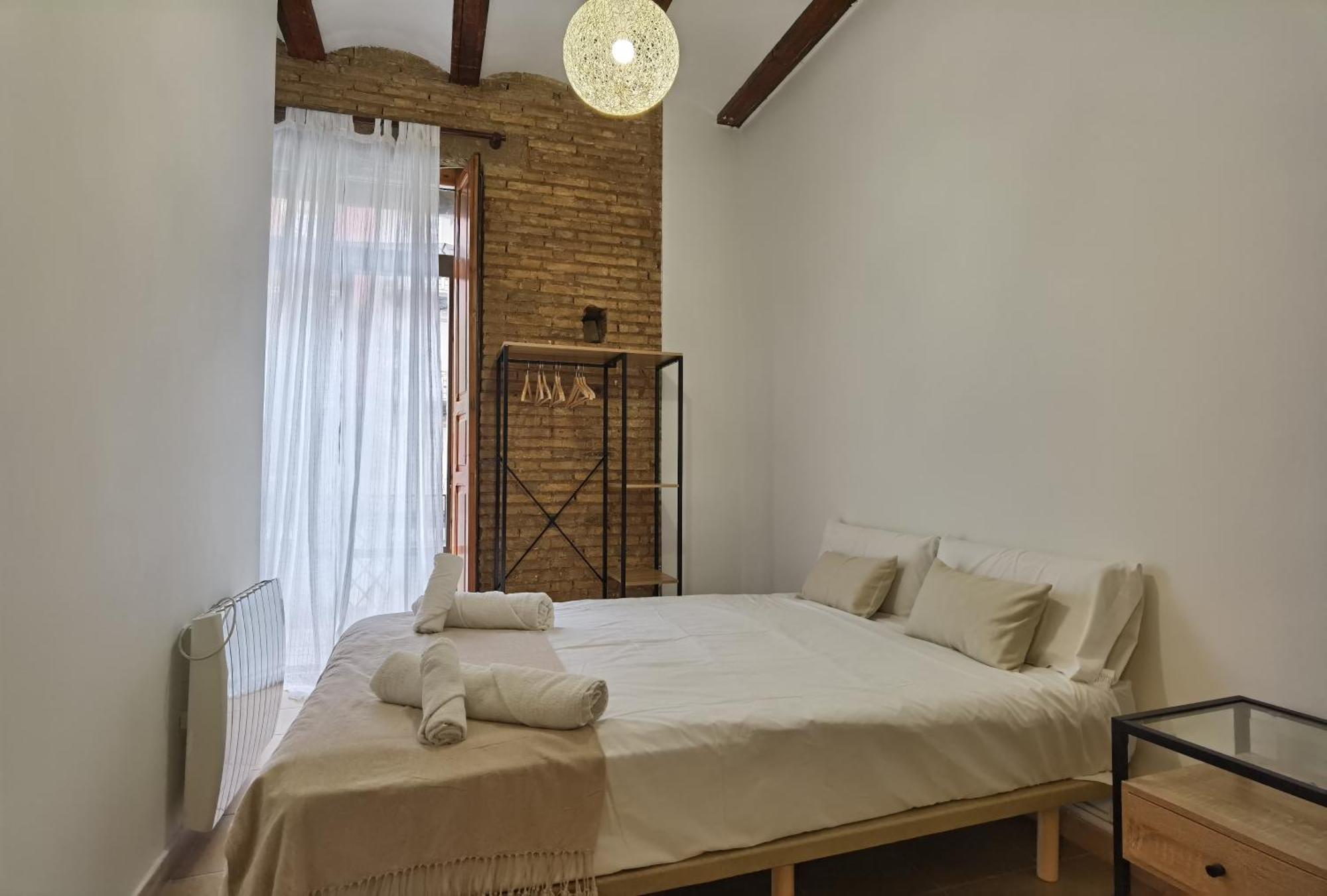 Apartamento Enjoy 4 Pax At Ruzafa With Sunny Terrace
