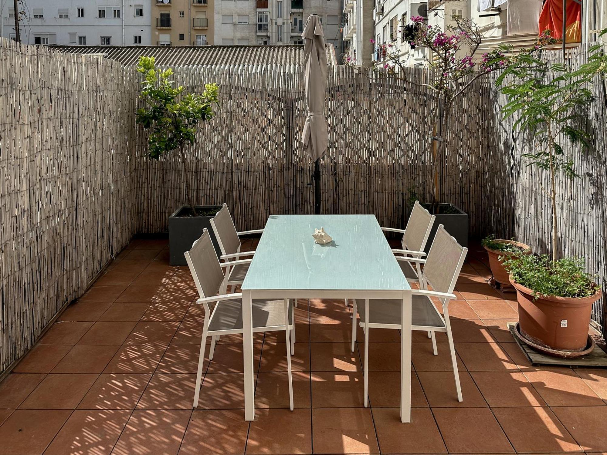 Enjoy 4 Pax At Ruzafa With Sunny Terrace Valência