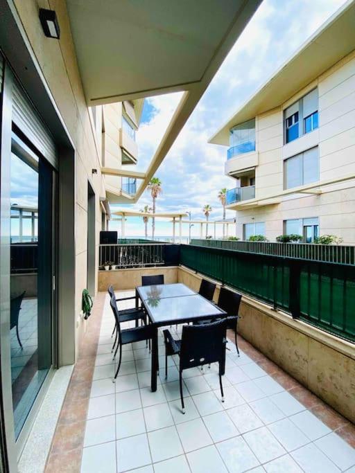 Apartment Stylish With Terrace On The Beachfrom *