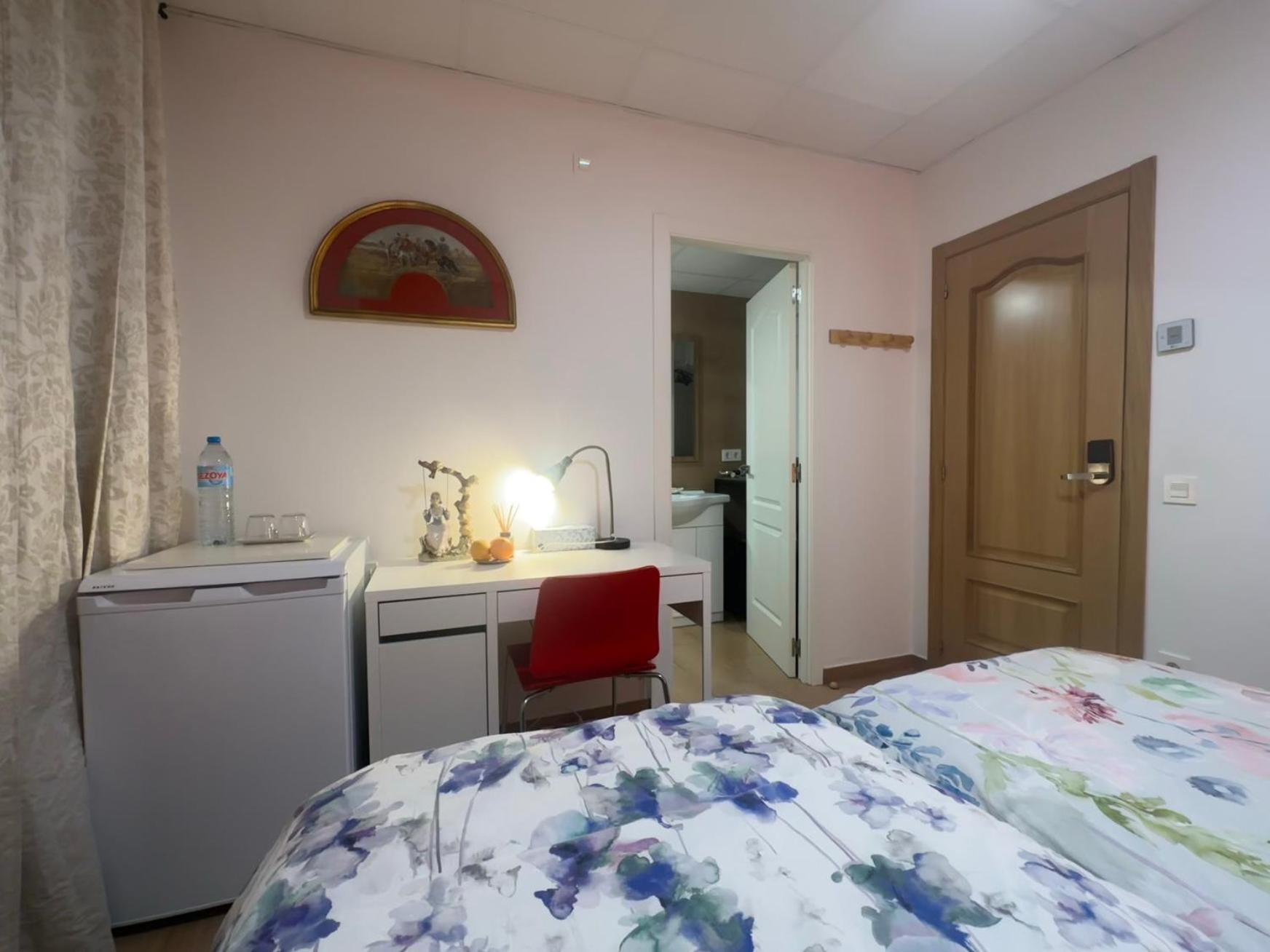 Mirador 2 Del Mercado - Con Bano Privado En El Centro De La Ciudad Vella Privatunterkunft