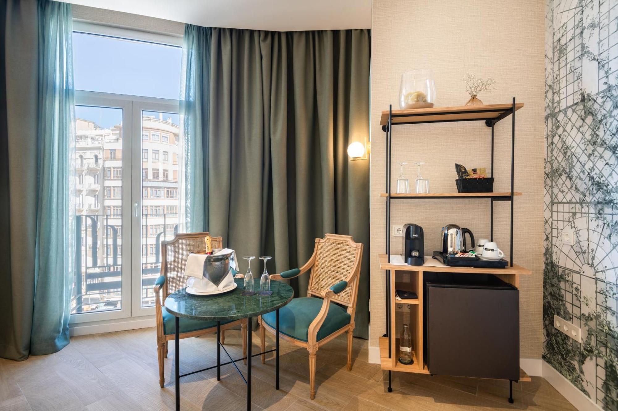 Melia Plaza Hotel