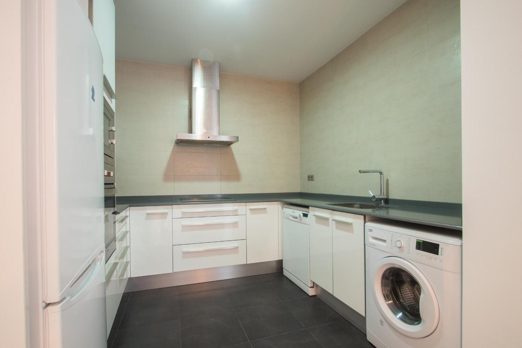 Luxury - Boutique Center Apartment *