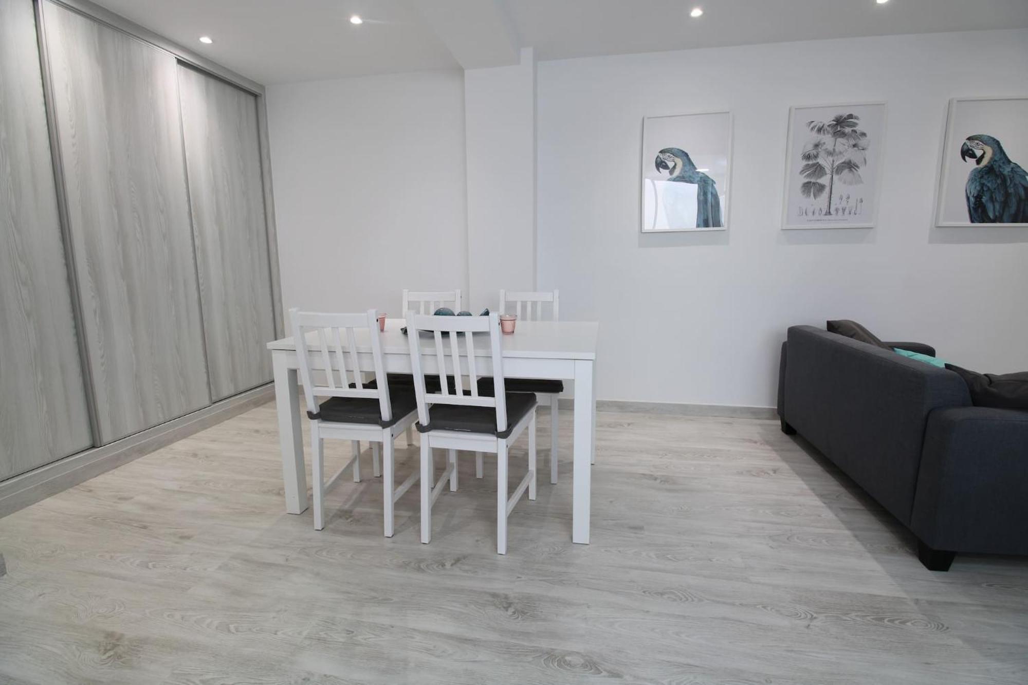Apartamento En La Playa A Un Paso De La Casa Museo Blasco Ibáñez Apartamento