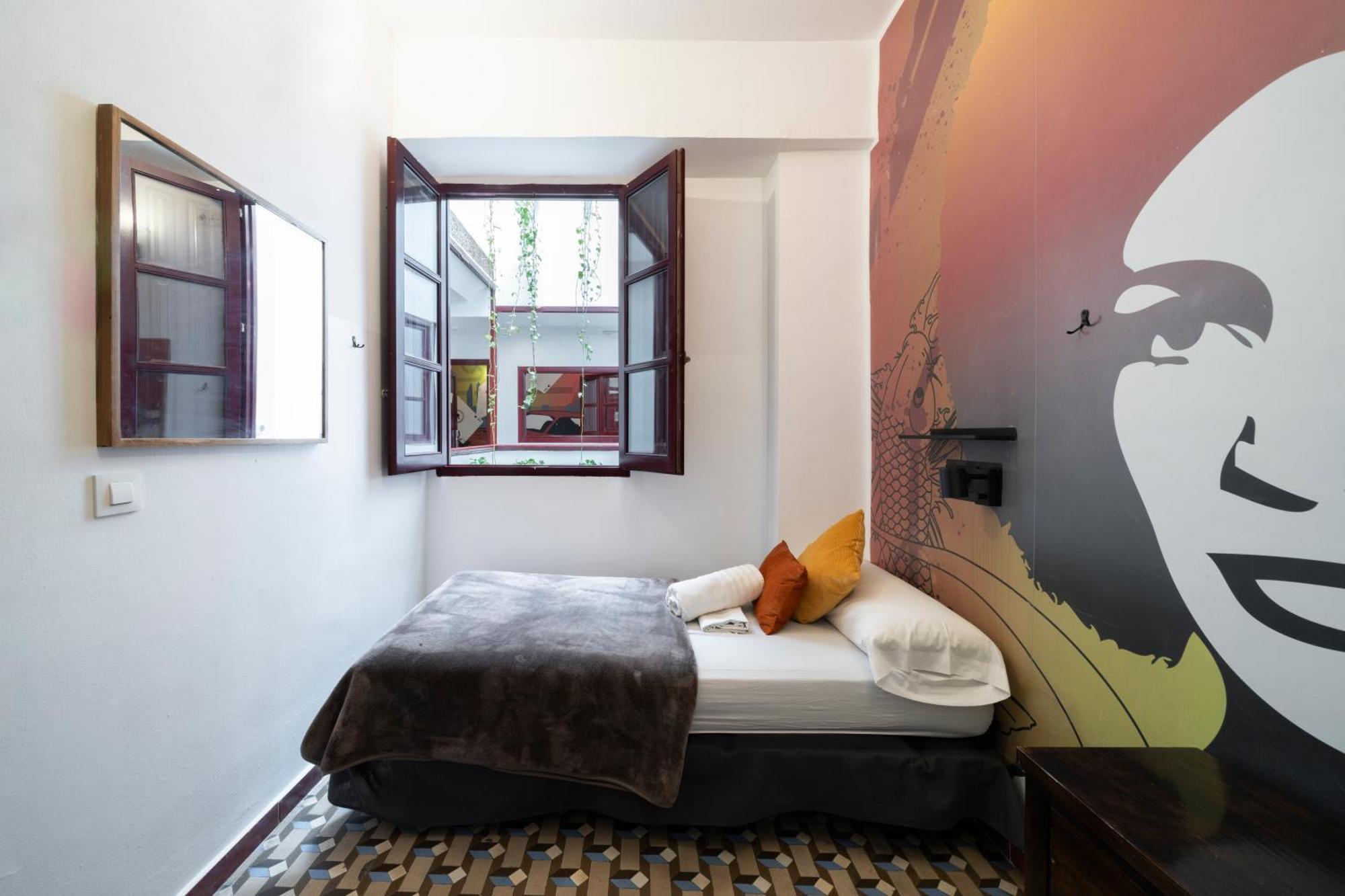 Youth By Feetup Hostel Valencia