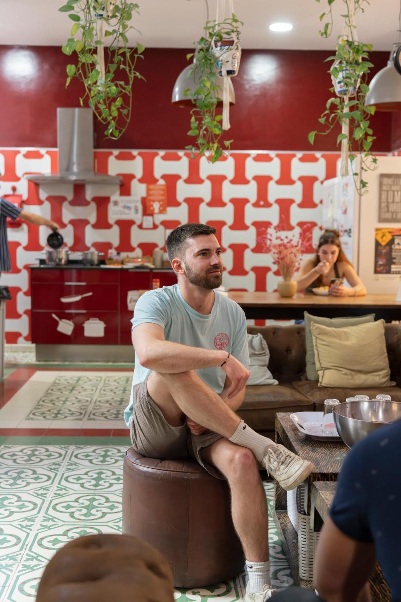 Hostel Youth By Feetup Valencia