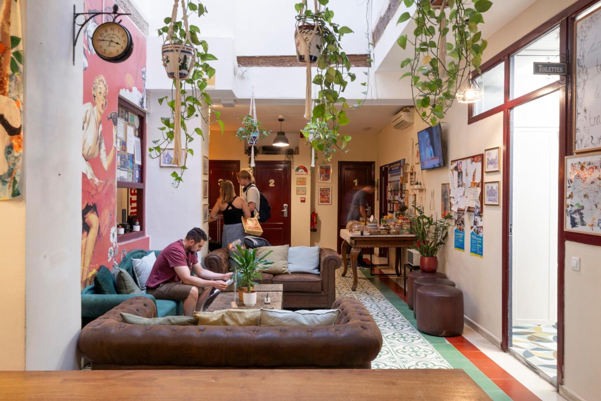 Hostel Youth By Feetup Valencia